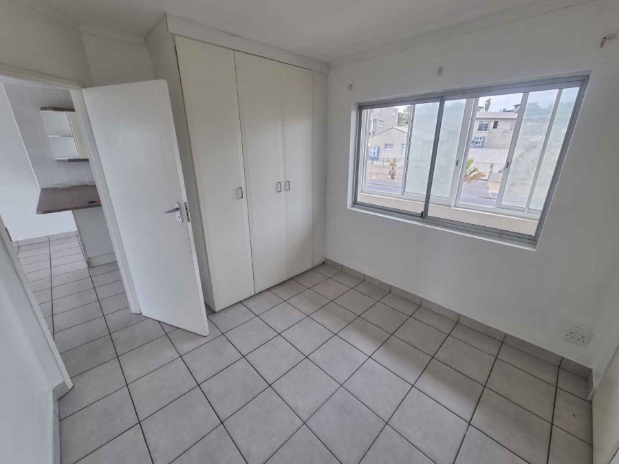 To Let 1 Bedroom Property for Rent in Bloubergstrand Western Cape